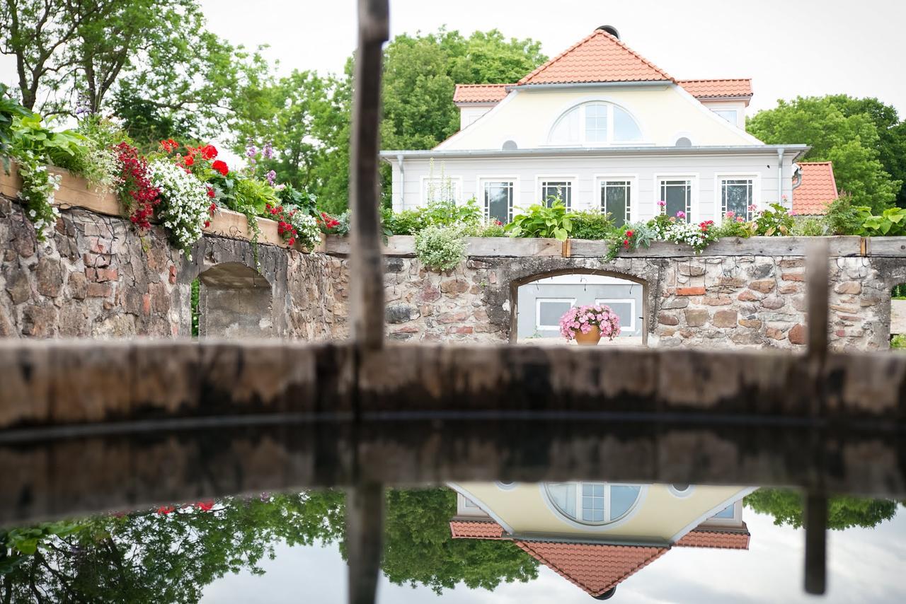 Botique & Spa Hotel Berkenes Manor Ziedkalne Exterior foto